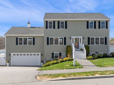 18 Gedney Dr