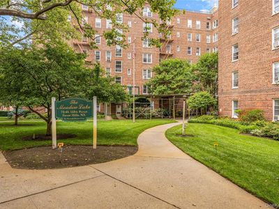72-61 113th Forest Hills Street #5B