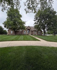 15586 Cedar Ln
