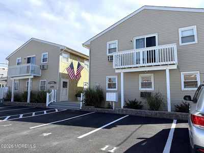217 Hiering Avenue #13