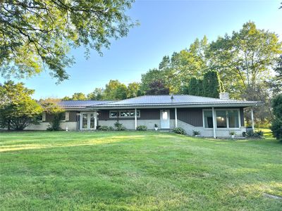3692 Hadley Rd