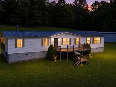 315 Circle Dr