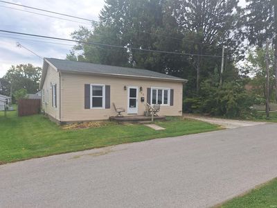 443 Zahn St