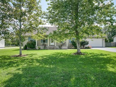 104 Lakyn Dr
