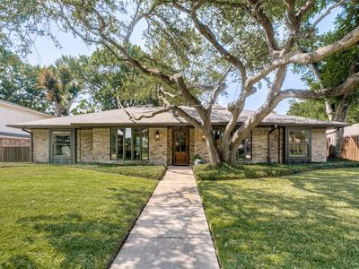 2736 Grandview Dr