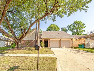 5830 Fairview Forest Dr