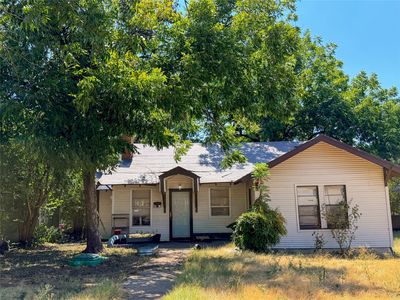 Property at 2512 Colonial Ave, Waco, TX