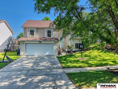 920 W Grassland Pl
