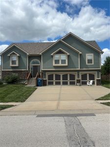 1913 White Tail Ln