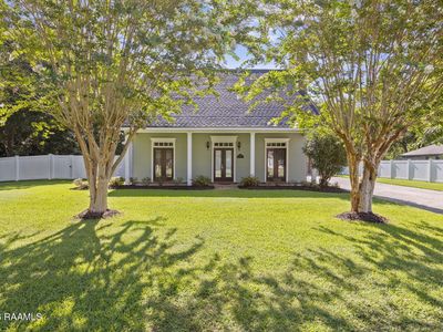 13801 Lynnedale Loop