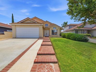 19949 Silvercrest Ln