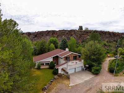 475 N Rapid Creek Rd
