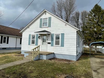 134 Rosewood Ave