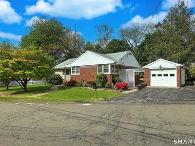 110 Beauvue Terrace