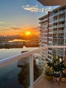1301 Miami Gardens Dr APT 1406W