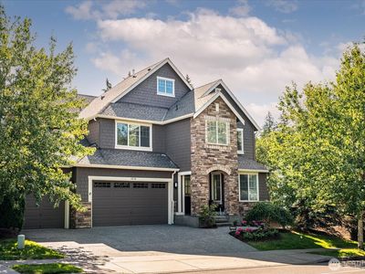 2238 236th Ave NE