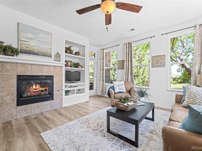 2210 S Vaughn Way #101