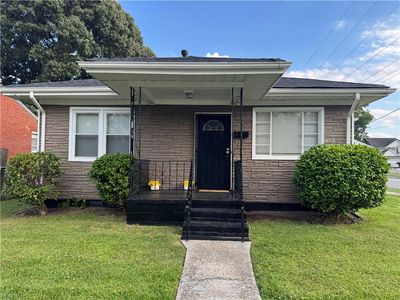 2801 Mapleton Ave