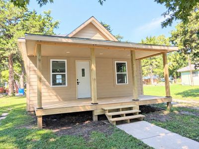 17 Neosho St