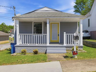 302 E Gordon Ave