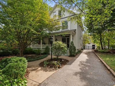 736 Fairview Ave