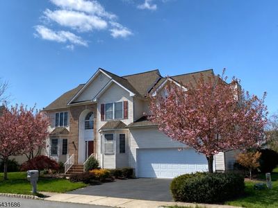 22 Muirhead Ct