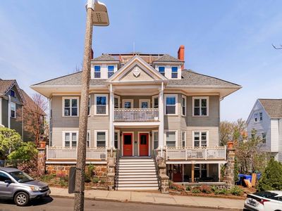 60 Dracut St #5