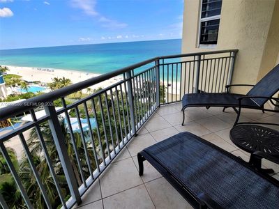 17375 Collins Ave #1007