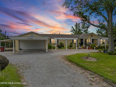 1070 King Rd