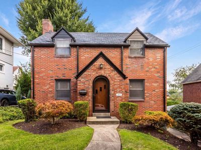 261 Ashland Ave