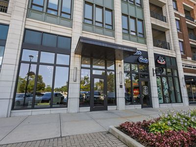 450 Village Center Dr