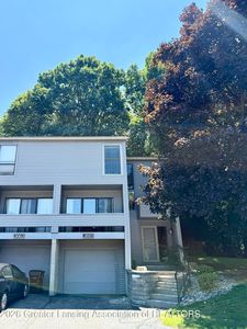 Property at 3661 E Meadows Ct, Okemos, MI