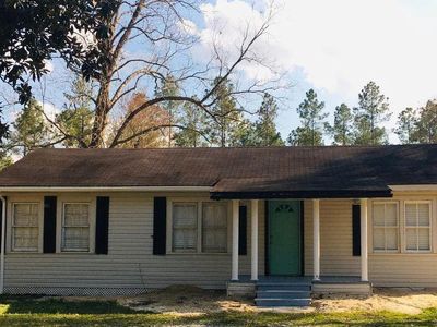 207 & 209 Walker Rd
