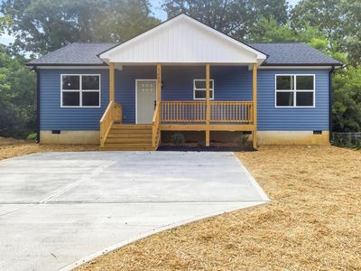 1437 Duggins Dr