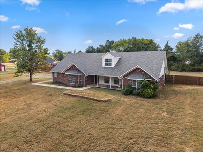 150 NE County Road 2045