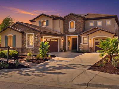 1077 Village Dr