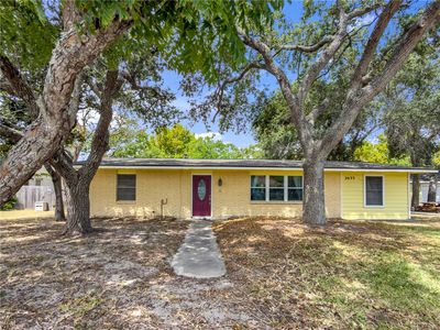 2633 Henretta Pl