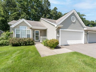 1364 Tanager Ln
