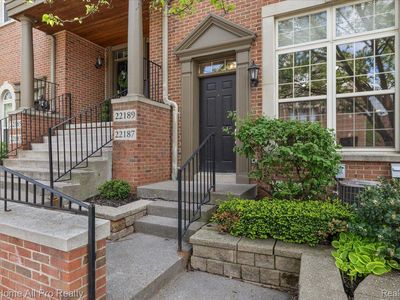 22187 W Village Dr #5