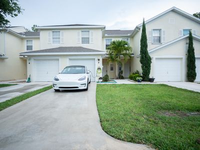 224 Foxtail Drive #F