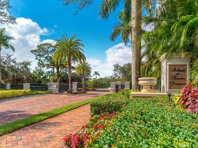 146 SE Fiore Bello Port St