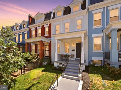 165 V St NE