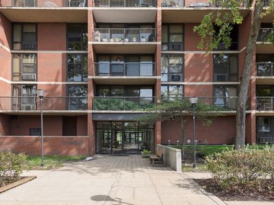 3021 S Michigan Ave Unit 407