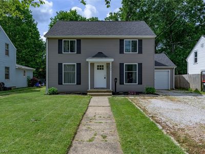 746 E Highland Ave