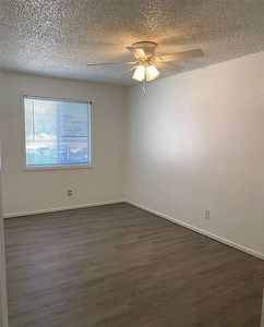 1277 W 20th Pl