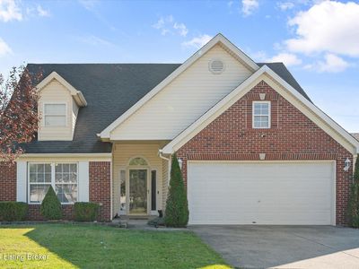 11203 Woodridge Lake Way