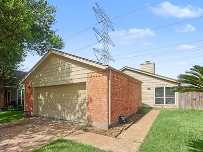 3903 Mountain Rose Ln