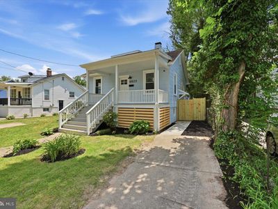 Property at 4803 Somerset Rd, Riverdale, MD