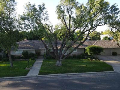 2215 El Capitan Dr