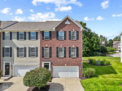 Property at 9032 Rider Dr, Fishers, IN